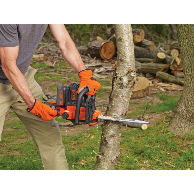 BLACK+DECKER chainsaw