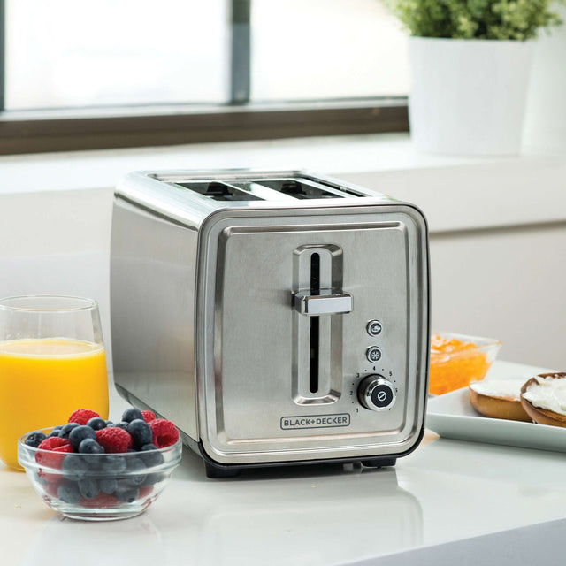 BLACK+DECKER toaster