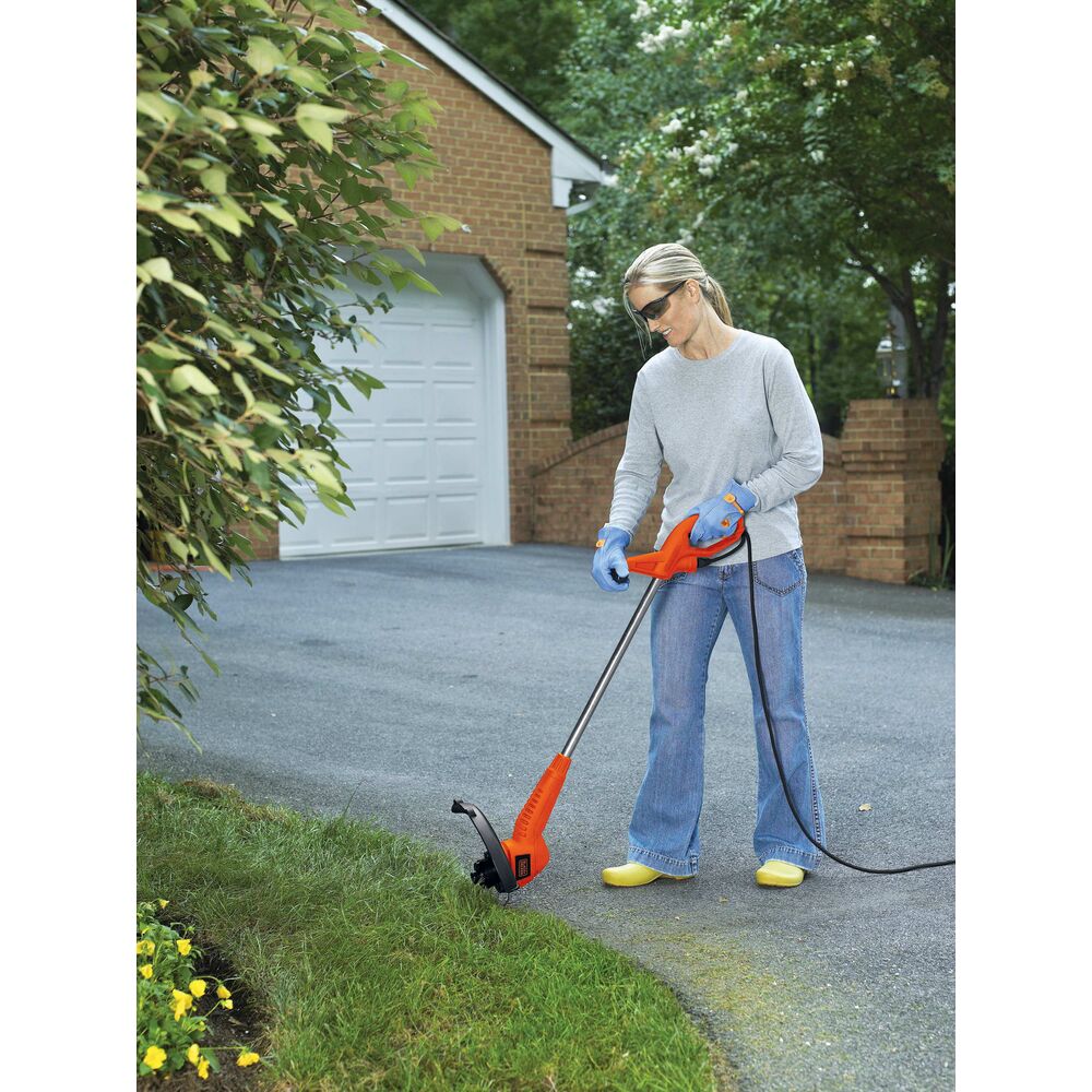 Black & Decker ST4500 2-In-1 Electric Trimmer & Edger, 3.5 Amp, 12 –  Toolbox Supply