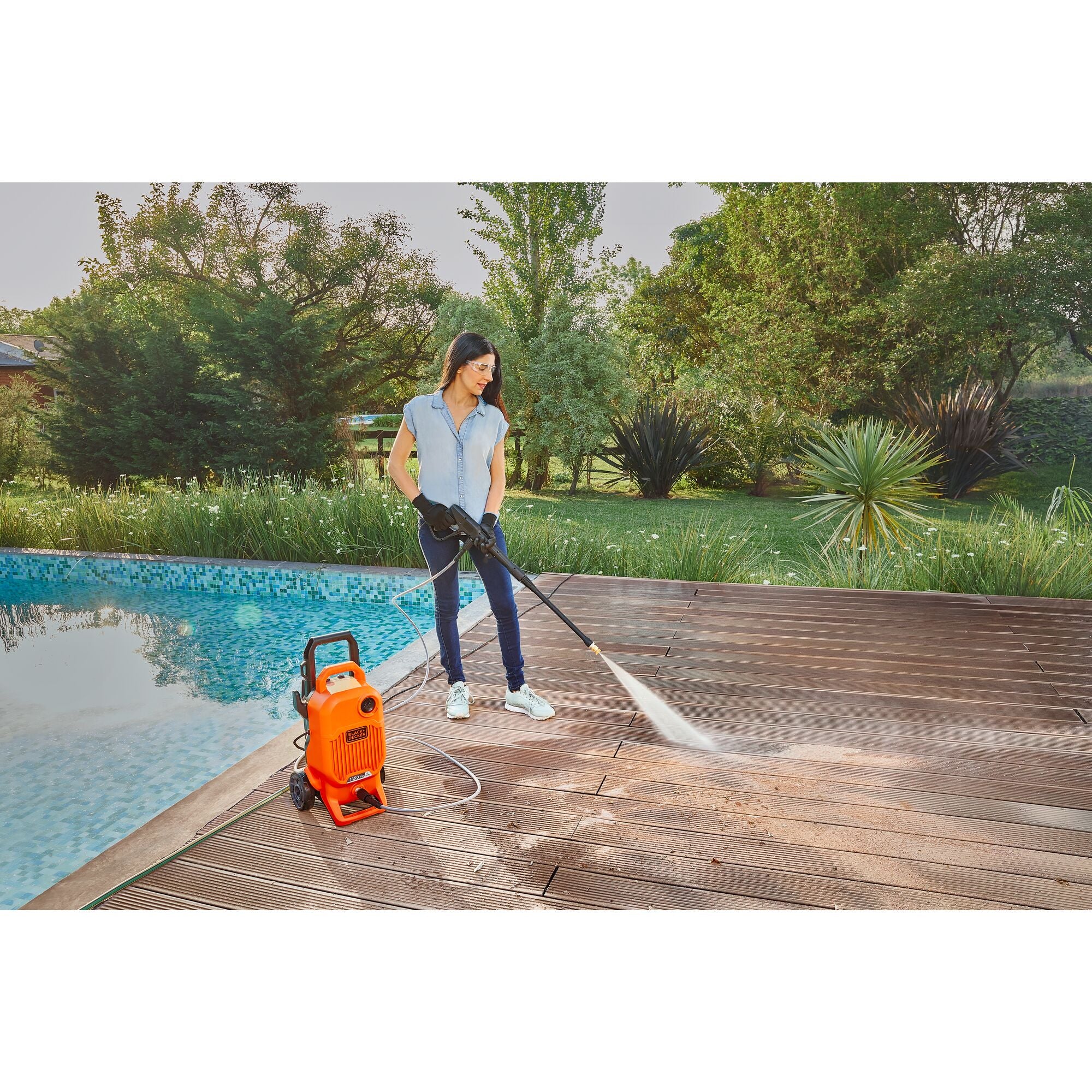 Buy Black+Decker BEPW1750-IN 1500W 120 bar Plastic Black & Orange Car  Pressure Washer Online At Best Price On Moglix