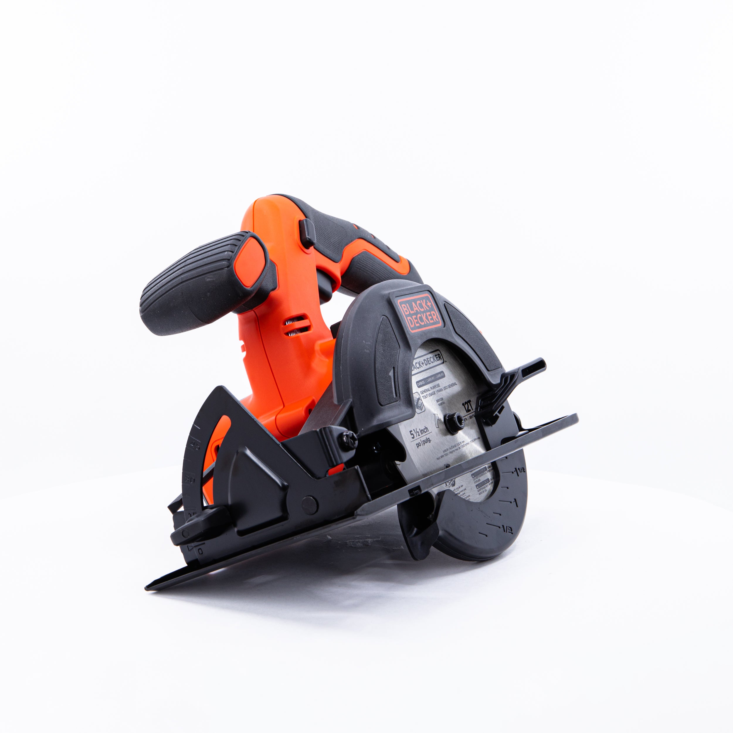 BLACK+DECKER 20V MAX 5-1/2-Inch Cordless Circular Saw, Tool Only (BDCCS20B)