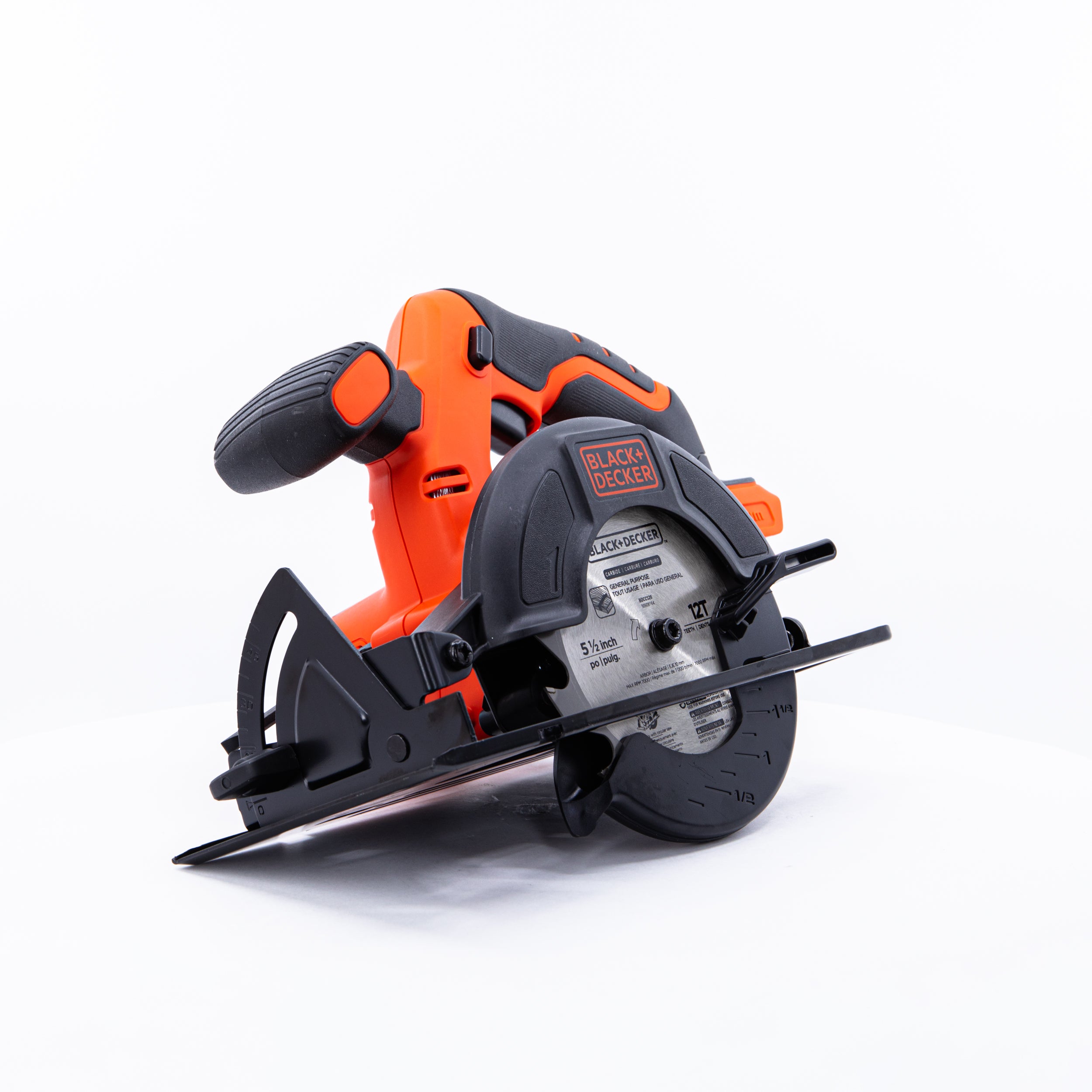 NEW BLACK and DECKER 24V CORDLESS 6-1/2 Circular Saw with Blade