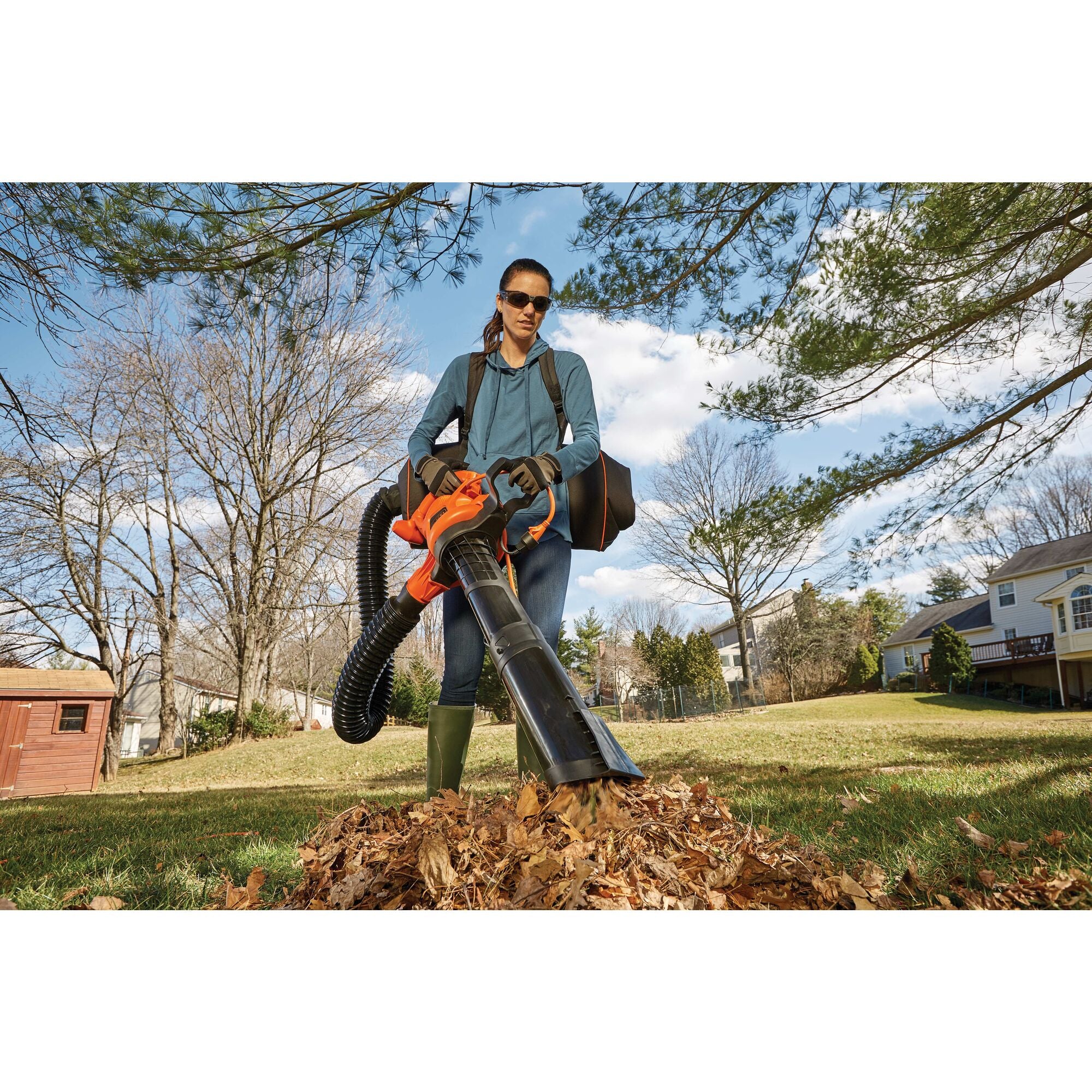  BLACK+DECKER 3-in-1 Leaf Blower, Leaf Vacuum and Mulcher, Up to  230 MPH, 12 Amp, Corded Electric (BV3600) : Patio, Lawn & Garden